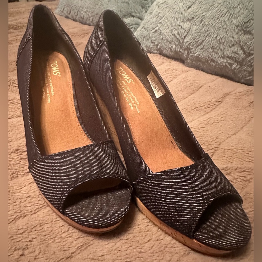 TOMS Dark Denim Wedge Heels